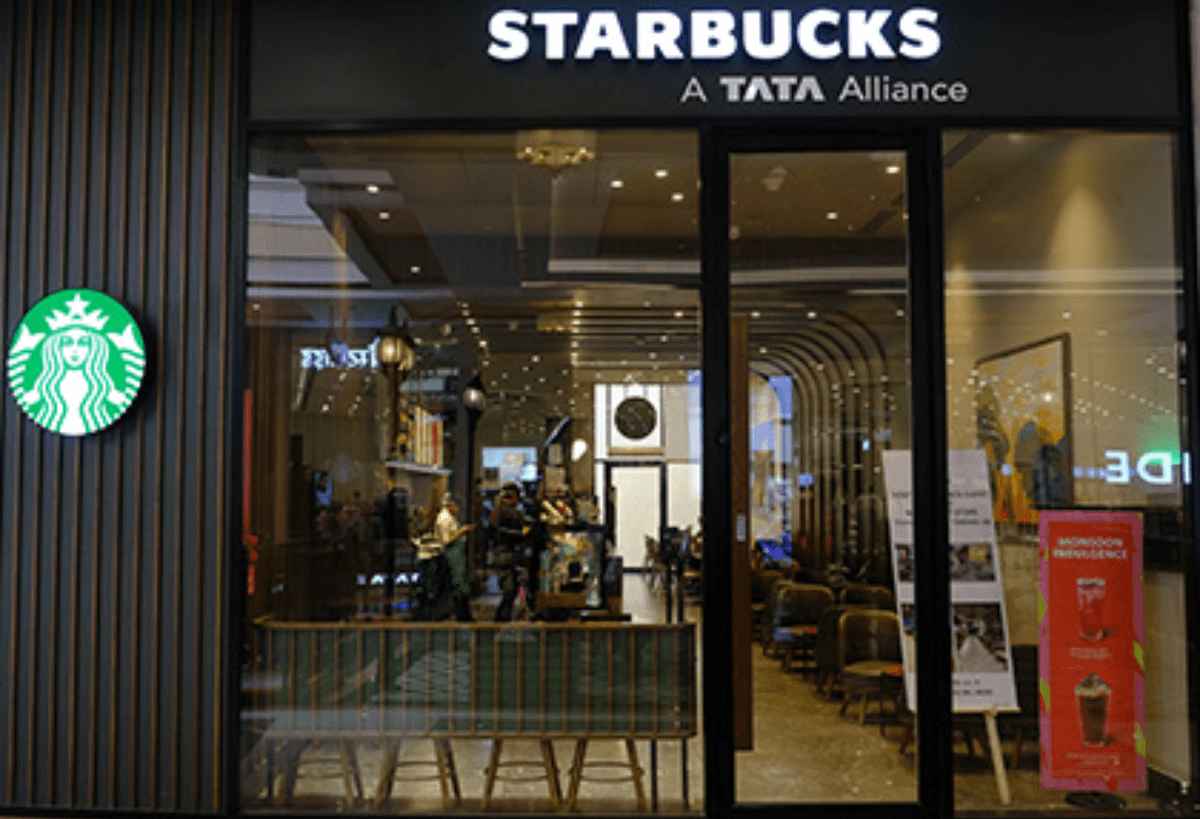 Starbucks Announces Store Closings, Layoffs. It Still Hasn’t Figured Out Its Turnaround.